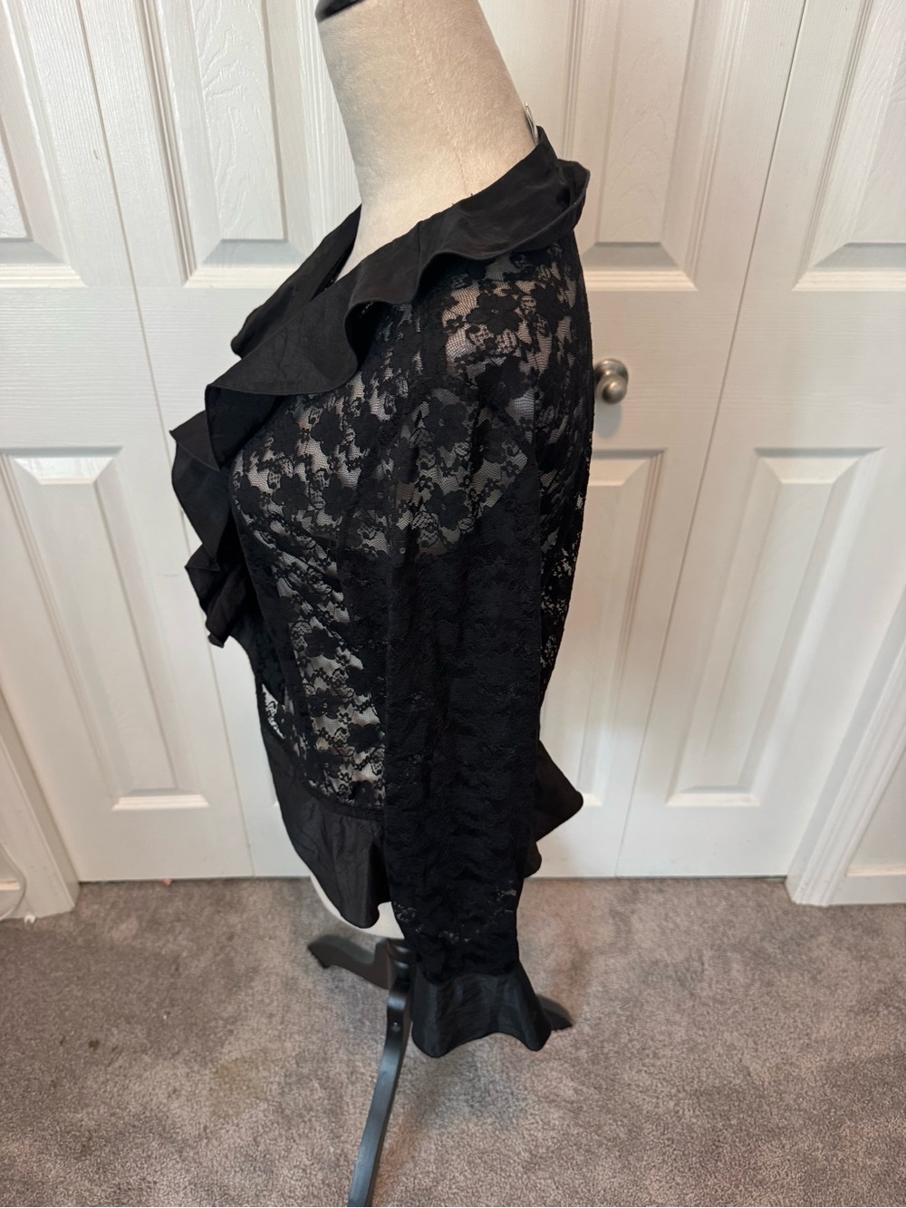 Joseph Ribkoff size 8 Lace top with Satin Ruffle Accents - Picture 10 of 16